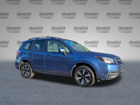 Used 2018 Subaru Forester 2.5i Premium w/ All-Weather Package image 2