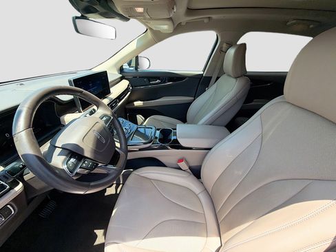Certified 2023 Lincoln Nautilus Reserve AWD/4WD image 21