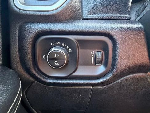Used 2022 RAM 2500 Big Horn w/ Level 1 Equipment Group AWD/4WD image 44