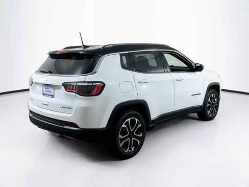 Used 2023 Jeep Compass Limited AWD/4WD image 5