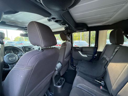 Used 2013 Jeep Wrangler Unlimited Sahara w/ Trailer Tow Group AWD/4WD image 16
