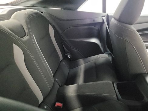 Used 2020 Chevrolet Camaro LT RWD image 19