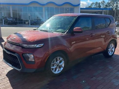 Used 2021 Kia Soul S image 7