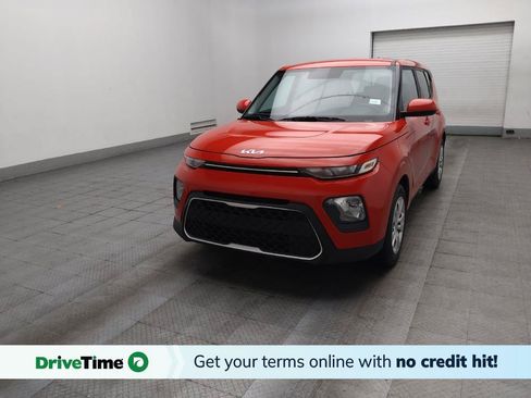 Used 2022 Kia Soul LX FWD image 1