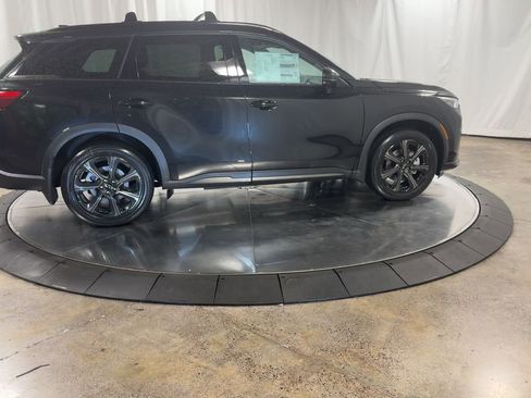 New 2026 INFINITI QX60 Autograph w/ Dark Cargo Package image 9