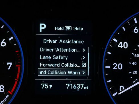 Used 2020 Hyundai Kona SE image 11