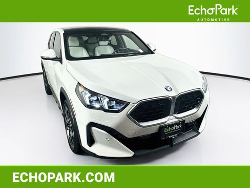 Used 2026 BMW X2 xDrive28i w/ Convenience Package AWD/4WD image 1