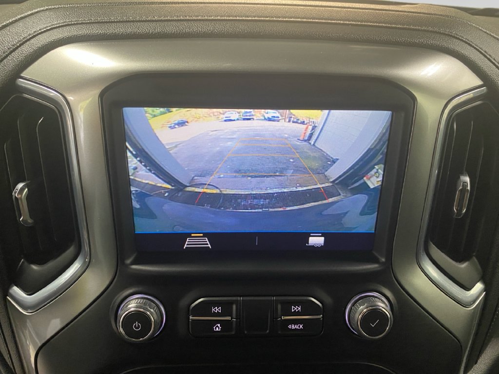 Used 2021 Chevrolet Silverado 1500 LT AWD/4WD image 24