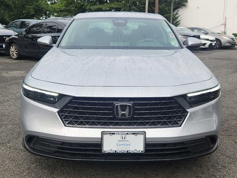 Certified 2025 Honda Accord LX image 2