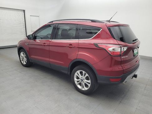 Used 2017 Ford Escape SE w/ Equipment Group 201A FWD image 3