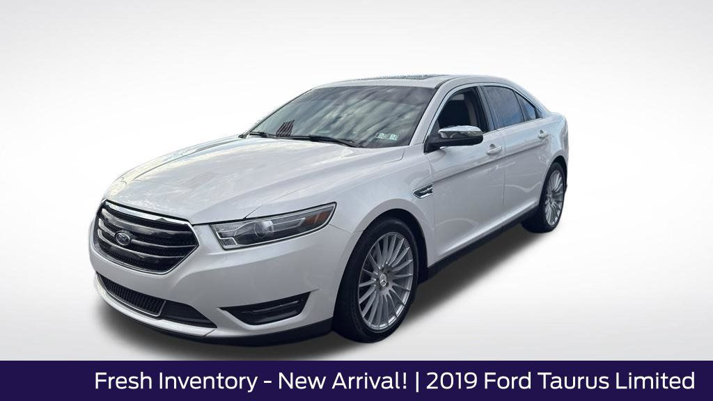 Used 2019 Ford Taurus Limited FWD image 1