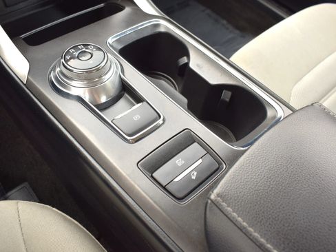 Used 2018 Ford Fusion S FWD image 23