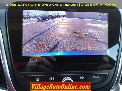 Used 2020 Chevrolet Equinox LT image 17