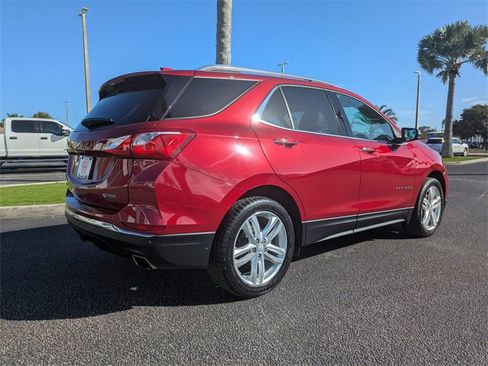 Used 2018 Chevrolet Equinox Premier image 4