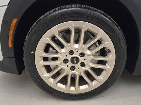 New 2026 MINI Cooper S image 11