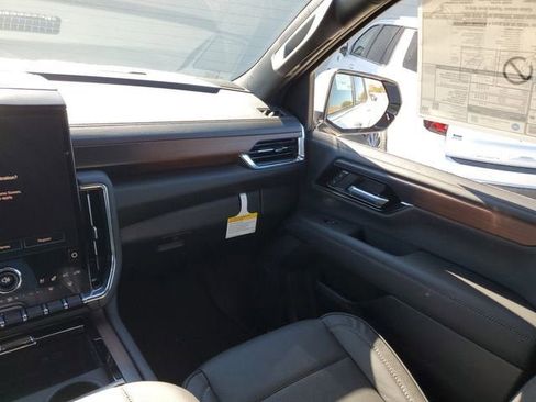 New 2026 GMC Yukon XL Denali w/ Sun & Power Step Package image 15