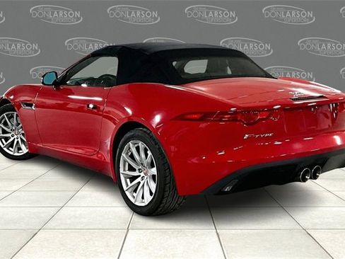 Used 2017 Jaguar F-TYPE Premium image 5