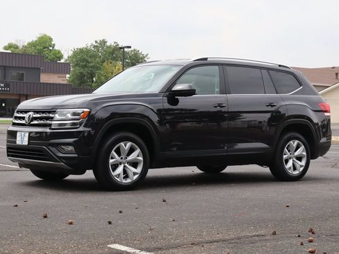 Used 2019 Volkswagen Atlas SE AWD/4WD image 11