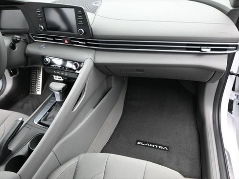 New 2025 Hyundai Elantra Sport image 91