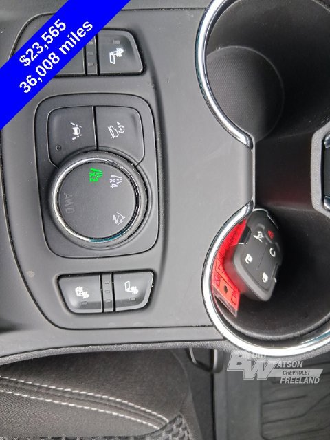 Used 2024 GMC Terrain SLE w/ Driver Convenience Package AWD/4WD image 35