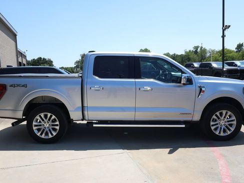 Used 2025 Ford F150 Lariat w/ Equipment Group 501A Mid AWD/4WD image 4