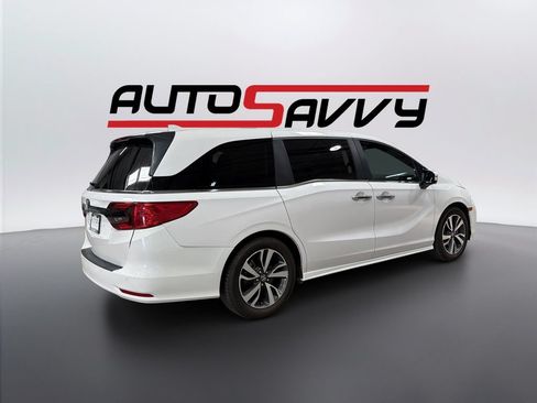 Used 2024 Honda Odyssey Touring image 5