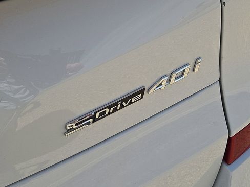 Used 2026 BMW X5 sDrive40i image 13