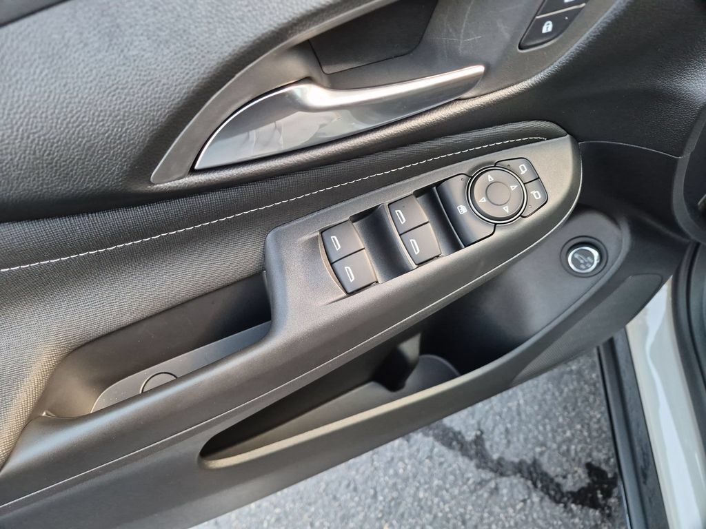New 2026 Buick Envista Sport Touring w/ Studio Series FWD image 21
