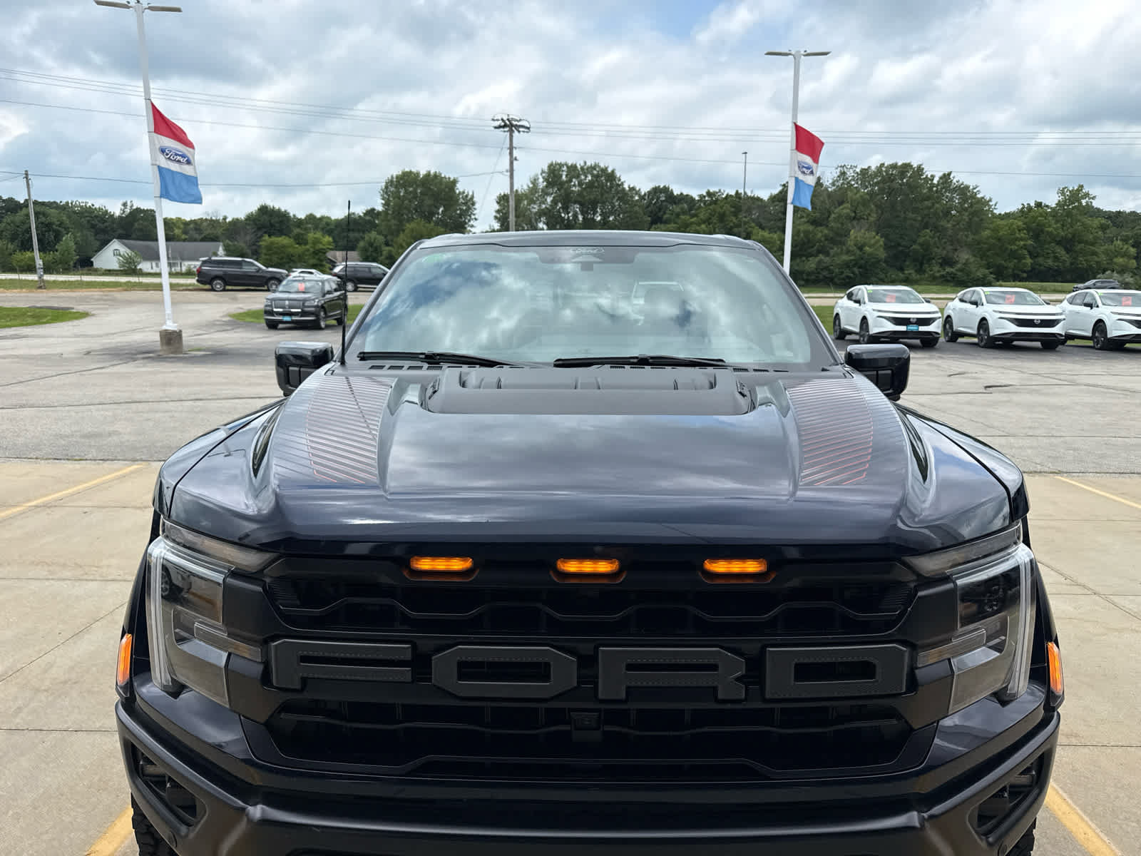 Used 2025 Ford F150 Raptor AWD/4WD image 8