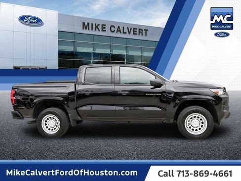 Used 2025 Chevrolet Colorado W/T RWD image 5