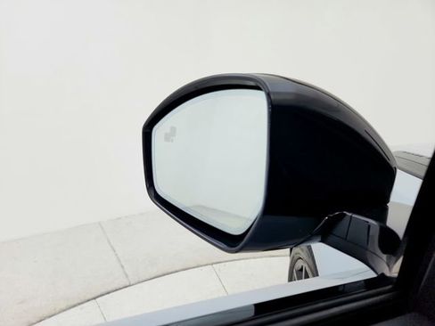 New 2026 Land Rover Range Rover Velar Dynamic SE image 22