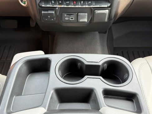 Certified 2021 GMC Sierra 1500 SLT w/ X31 Off-Road Package image 5