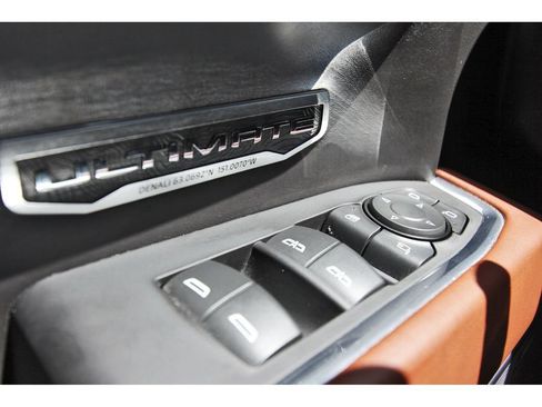 Used 2024 GMC Sierra 1500 Denali Ultimate AWD/4WD image 20