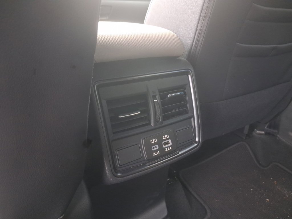 Used 2025 Subaru Forester Limited w/ Popular Package AWD/4WD image 26