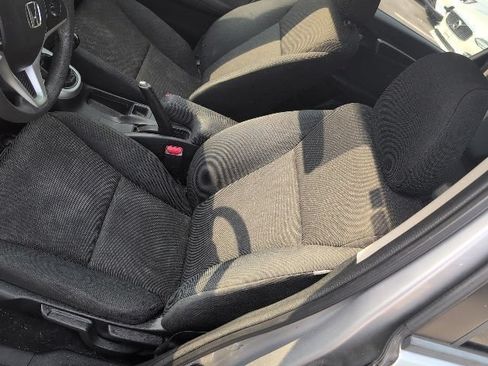 Used 2017 Honda Fit EX image 14