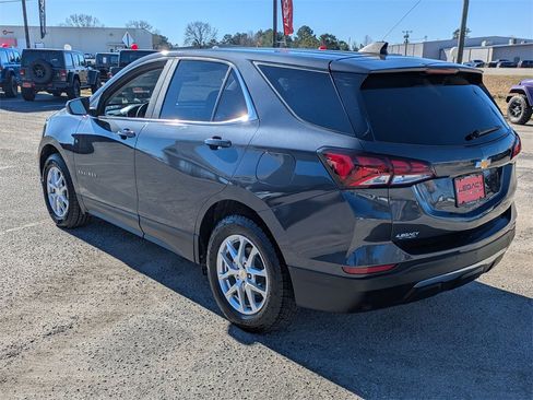 Used 2022 Chevrolet Equinox LT image 5