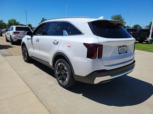 New 2026 Kia Sorento S w/ S Panoramic Sunroof Package FWD image 7
