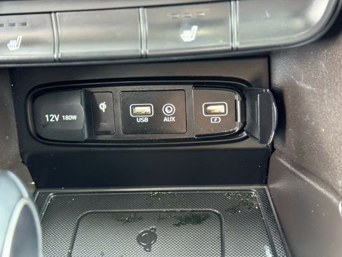 Used 2020 Hyundai Santa Fe SEL image 28