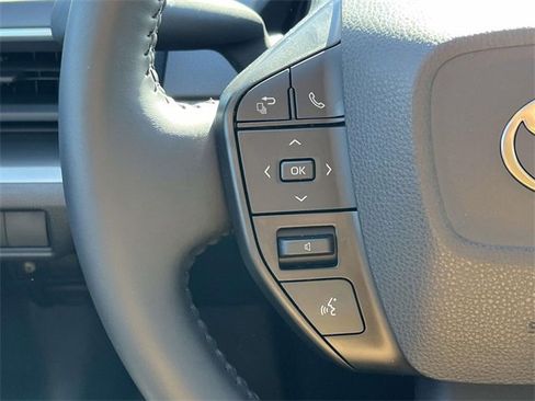 Used 2026 Toyota Prius LE image 19