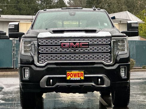 Used 2021 GMC Sierra 3500 Denali w/ Denali Ultimate Package image 9