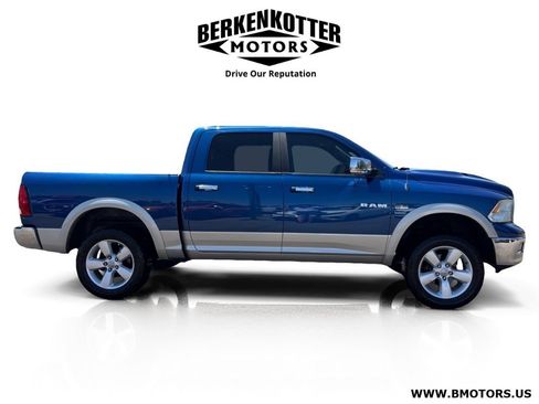 Used 2009 Dodge Ram 1500 Truck Laramie AWD/4WD image 2