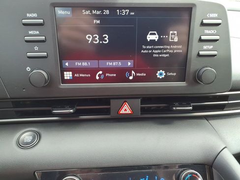 New 2026 Hyundai Elantra Sport FWD image 19