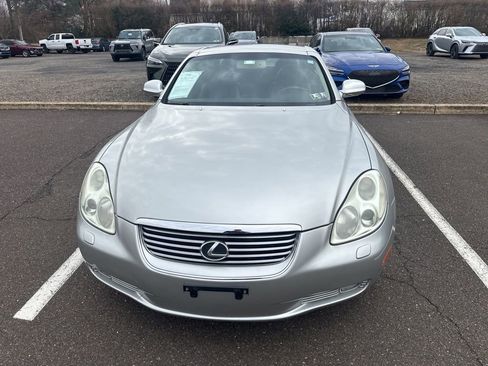 Used 2002 Lexus SC 430 Convertible image 2