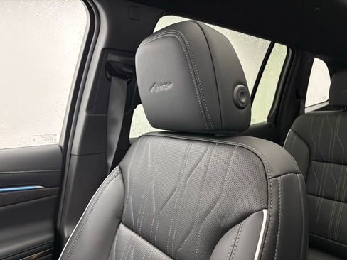 New 2026 Buick Enclave Avenir image 50