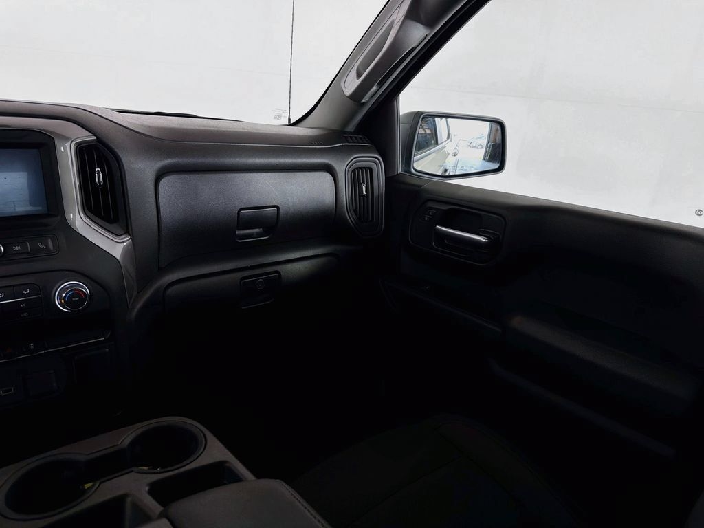 Used 2022 Chevrolet Silverado 1500 Custom AWD/4WD image 20