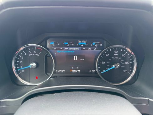 Used 2020 Ford Expedition Platinum AWD/4WD image 12