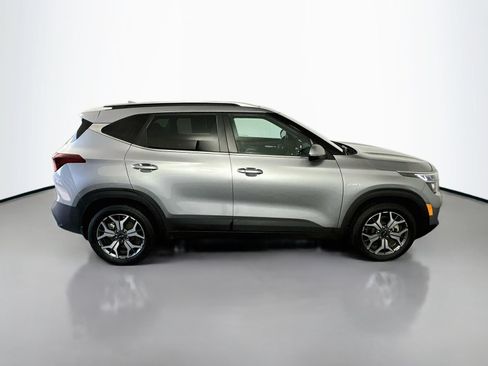 Used 2021 Kia Seltos EX AWD/4WD image 8