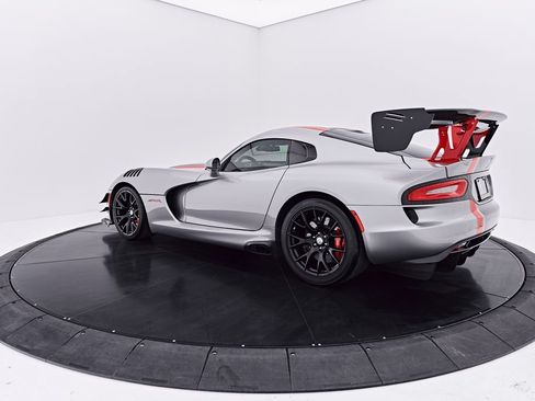 Used 2016 Dodge Viper ACR w/ Extreme Aero Package RWD image 21