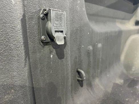 Used 2019 Chevrolet Silverado 3500 High Country AWD/4WD image 6
