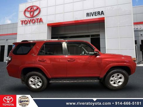 Used 2020 Toyota 4Runner SR5 Premium image 4